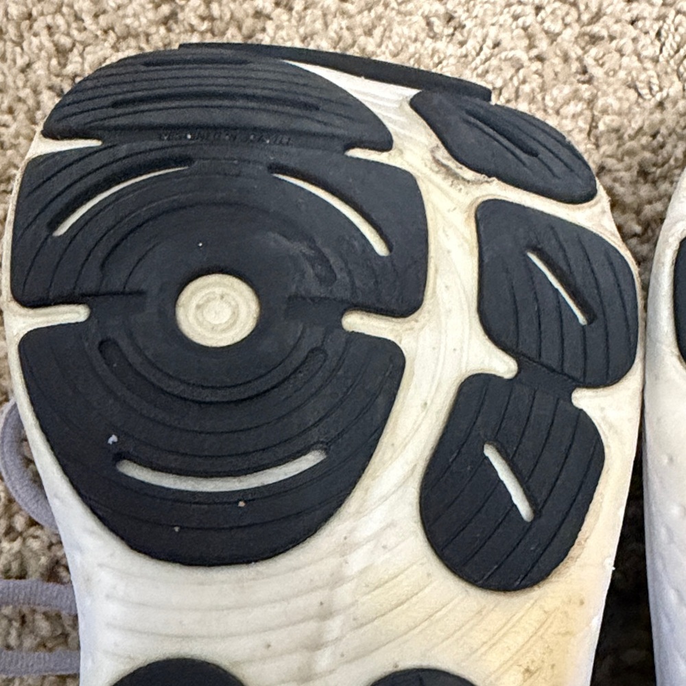 Brooks Women's Glycerin 21 Running Shoes - Picture 9 of 10